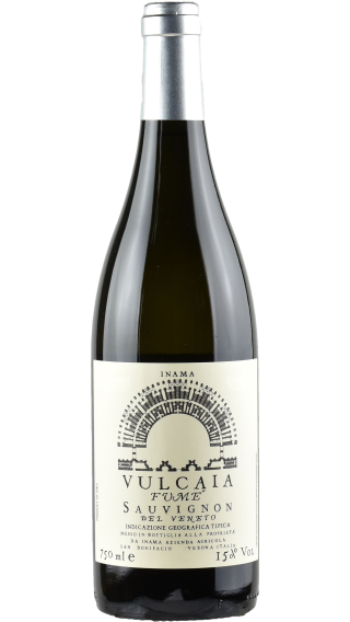 Bottle of Inama Vulcaia Fume Sauvignon 2019 wine 750 ml